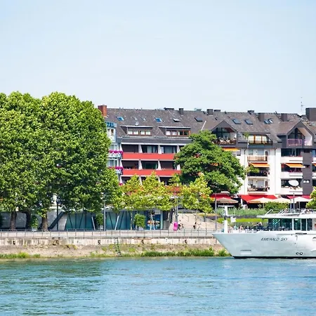 Rheinblick Mit Balkon Coblence